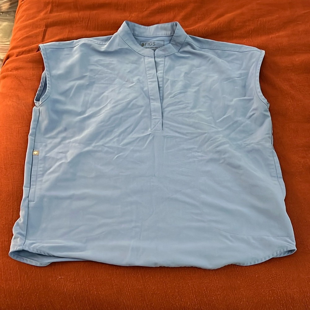 Figs light blue scrub top